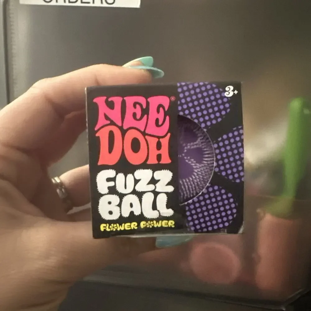 NeeDoh Fuzz Ball Flower Power In Purple Sealed Fuzzball Authentic